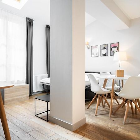 Apparts De L'Oncle Louis Versailles Exterior foto