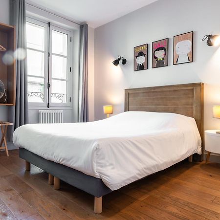 Apparts De L'Oncle Louis Versailles Exterior foto