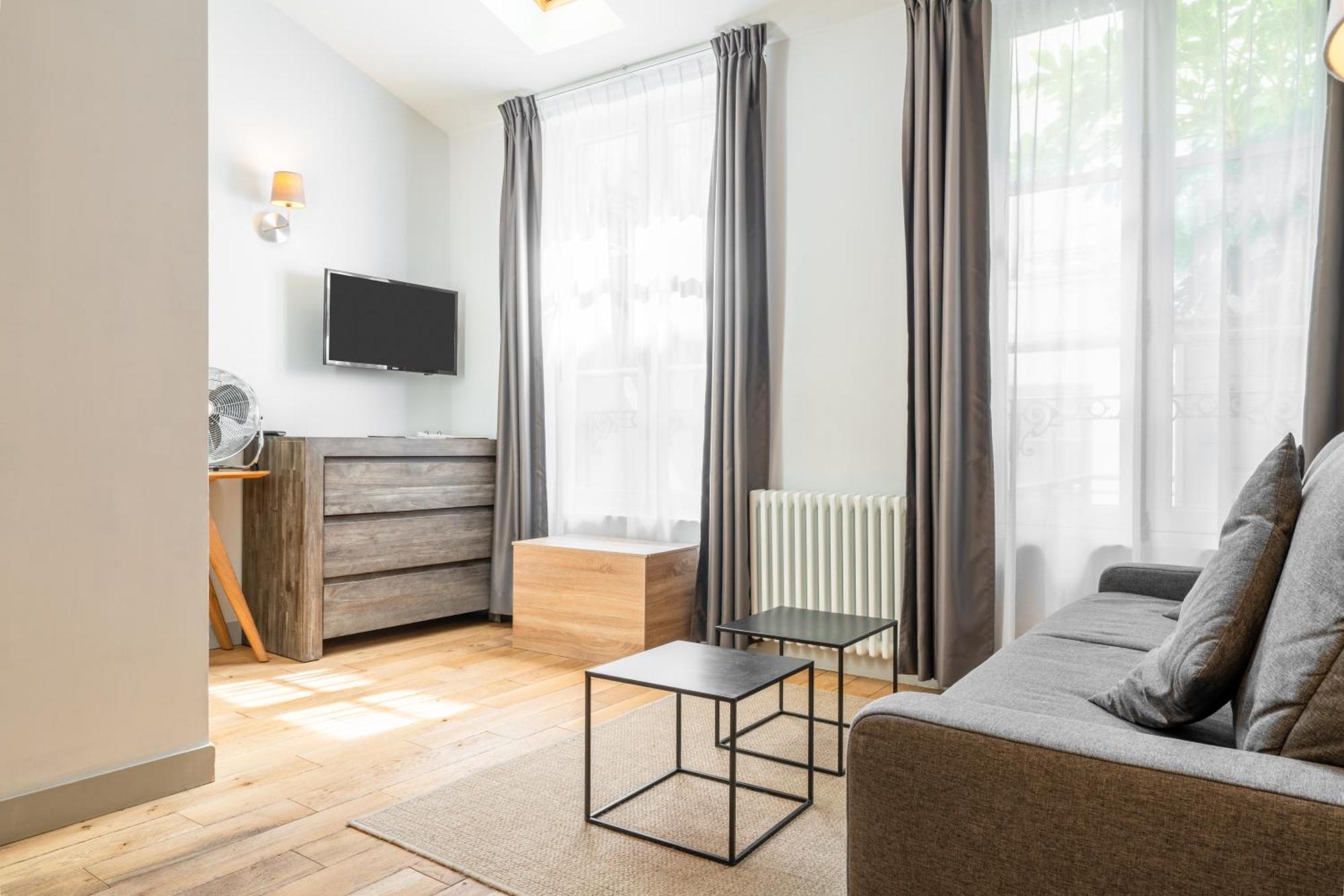 Apparts De L'Oncle Louis Versailles Exterior foto